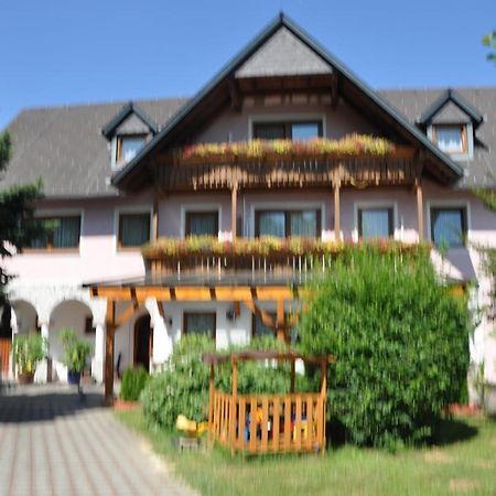 Hotel Arkadenhof Fürstenfeld Exterior foto